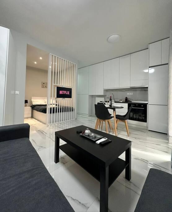 Ellis Oasis Apartmán *